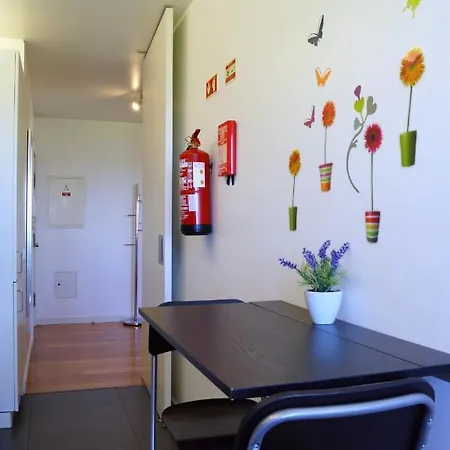 Welcome Here | Volga Апартаменти